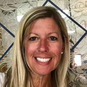 Meet your Posher, Kelley